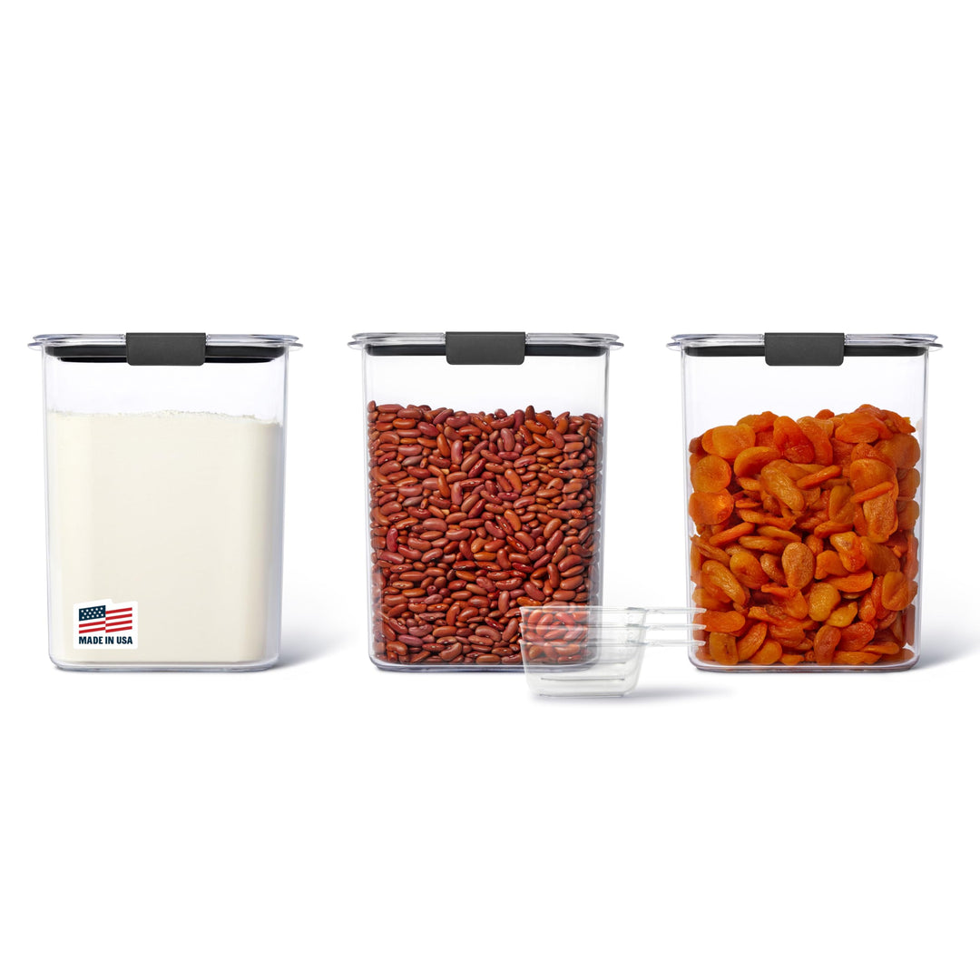 Rubbermaid Brilliance BPA-Free Food Storage Containers with Lids Airtight Kitchen and Pantry Organization Set Includes 3 Containers and Scoops Clear 16 cups